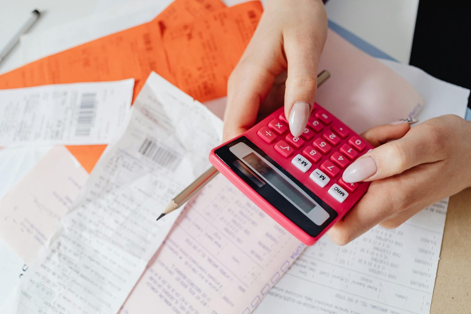 I Paid Off $23,400 in Debt Using Both Methods Back to Back — Here Is When the Avalanche Beats the Snowball and When It Does Not